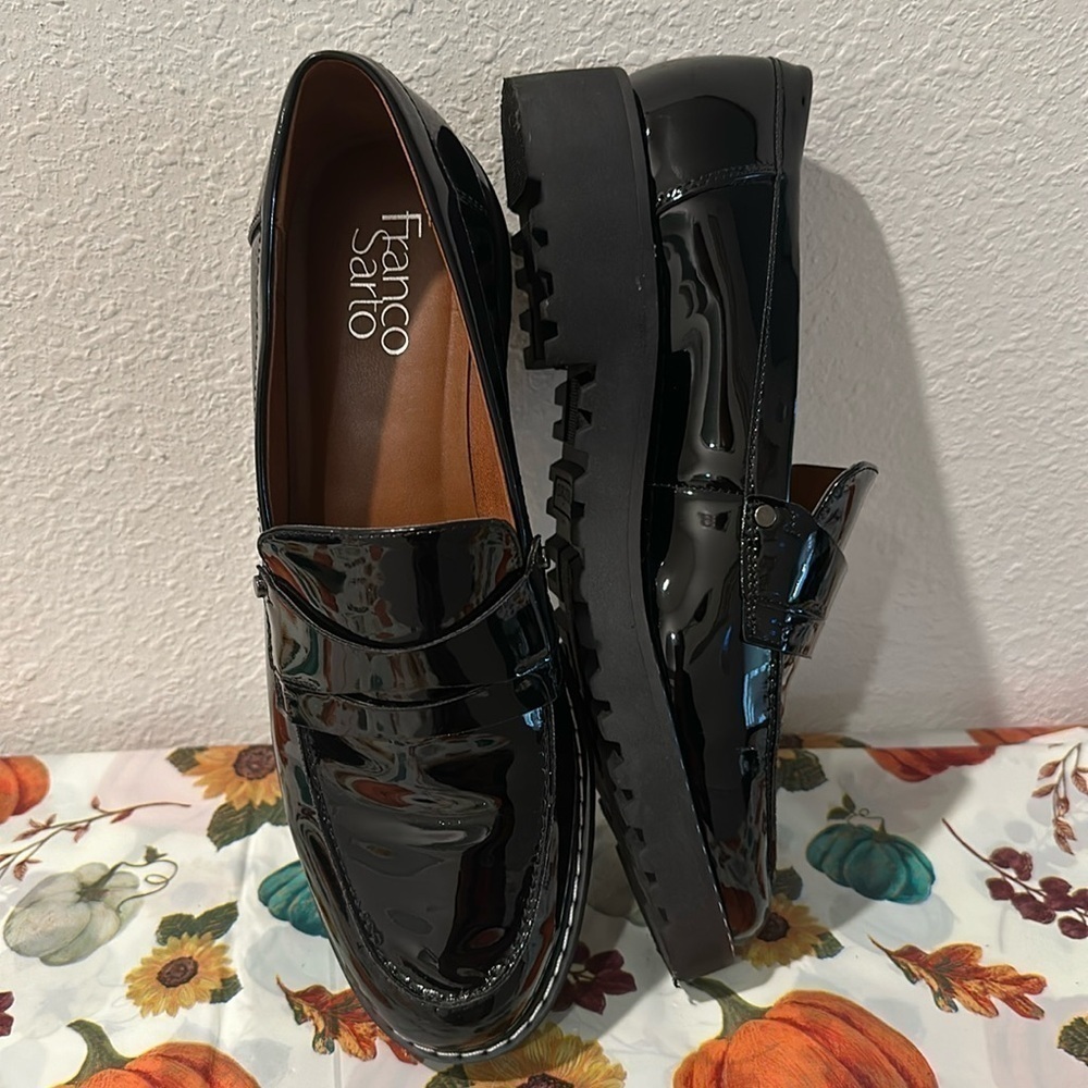 FRANCO SARTO CASSANDRA BLACK PATENT LEATHER LOAFER SZ 8M CAREER EVERYDAY
